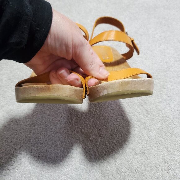 PARALELO by GVA Leather and Wood Heels Sandals Shoes Strappy Gold Women 36, 5.5 - Picture 5 of 11